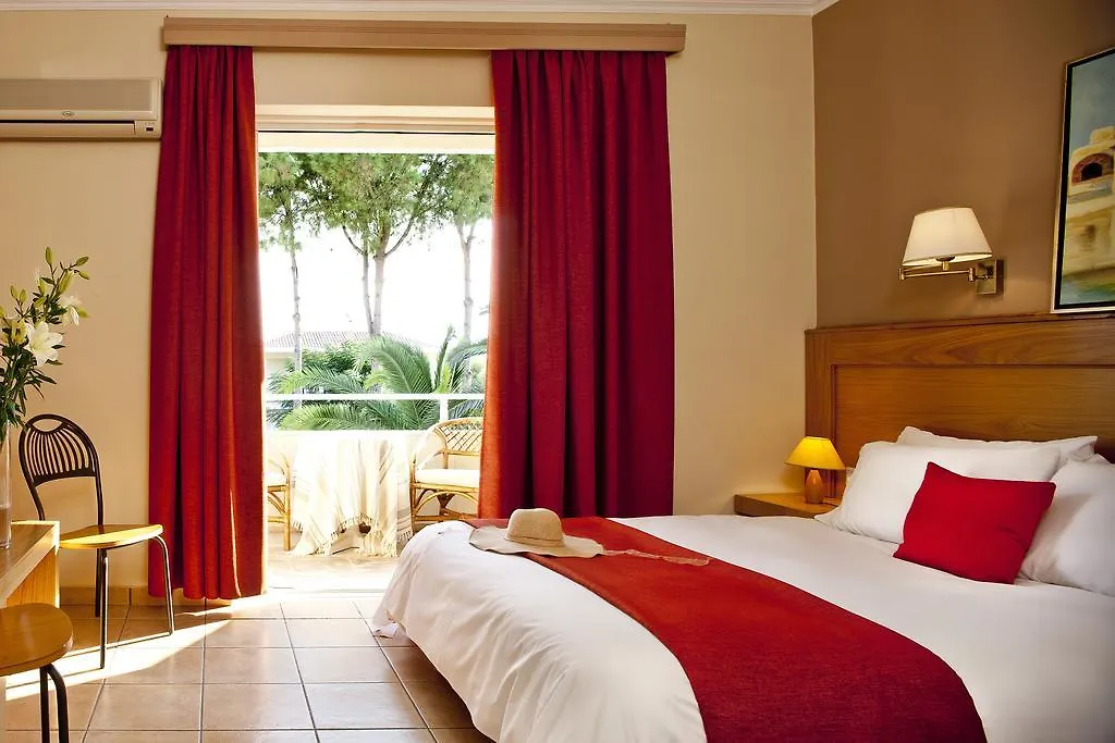 Ionian Sea Hotel & Villas - Aqua Park Kounopetra