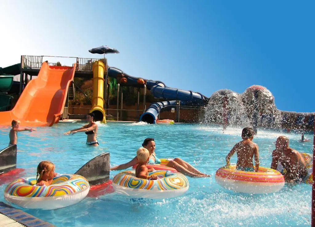 Ionian Sea Hotel & Villas - Aqua Park Kounopetra